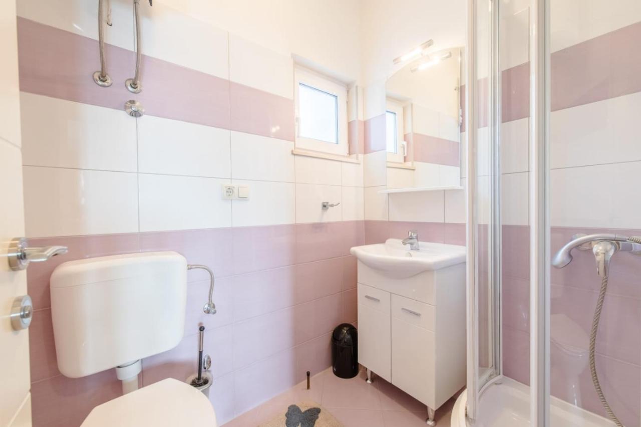 Apartmani Krilo Podstrana Exteriör bild