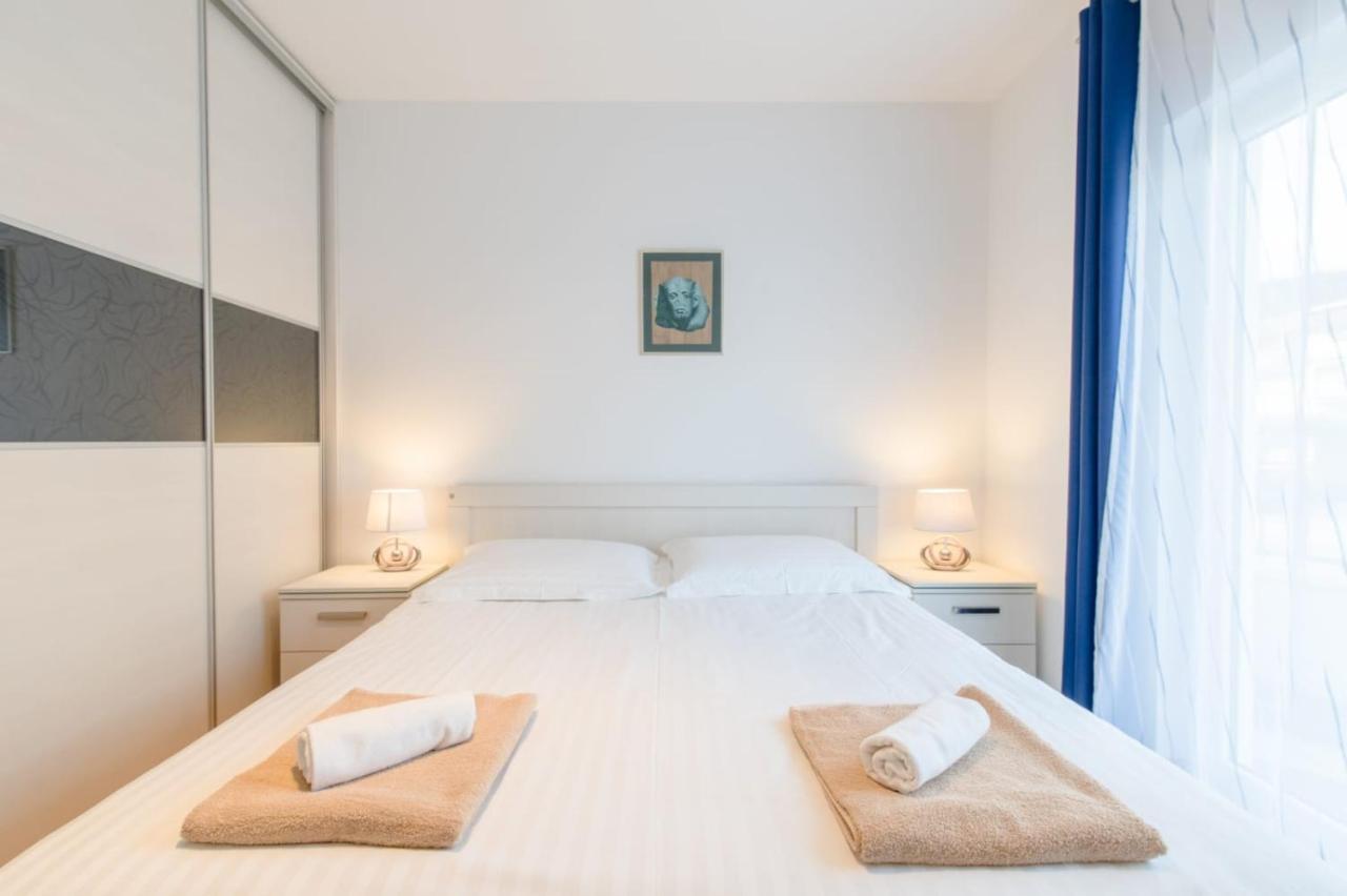 Apartmani Krilo Podstrana Exteriör bild